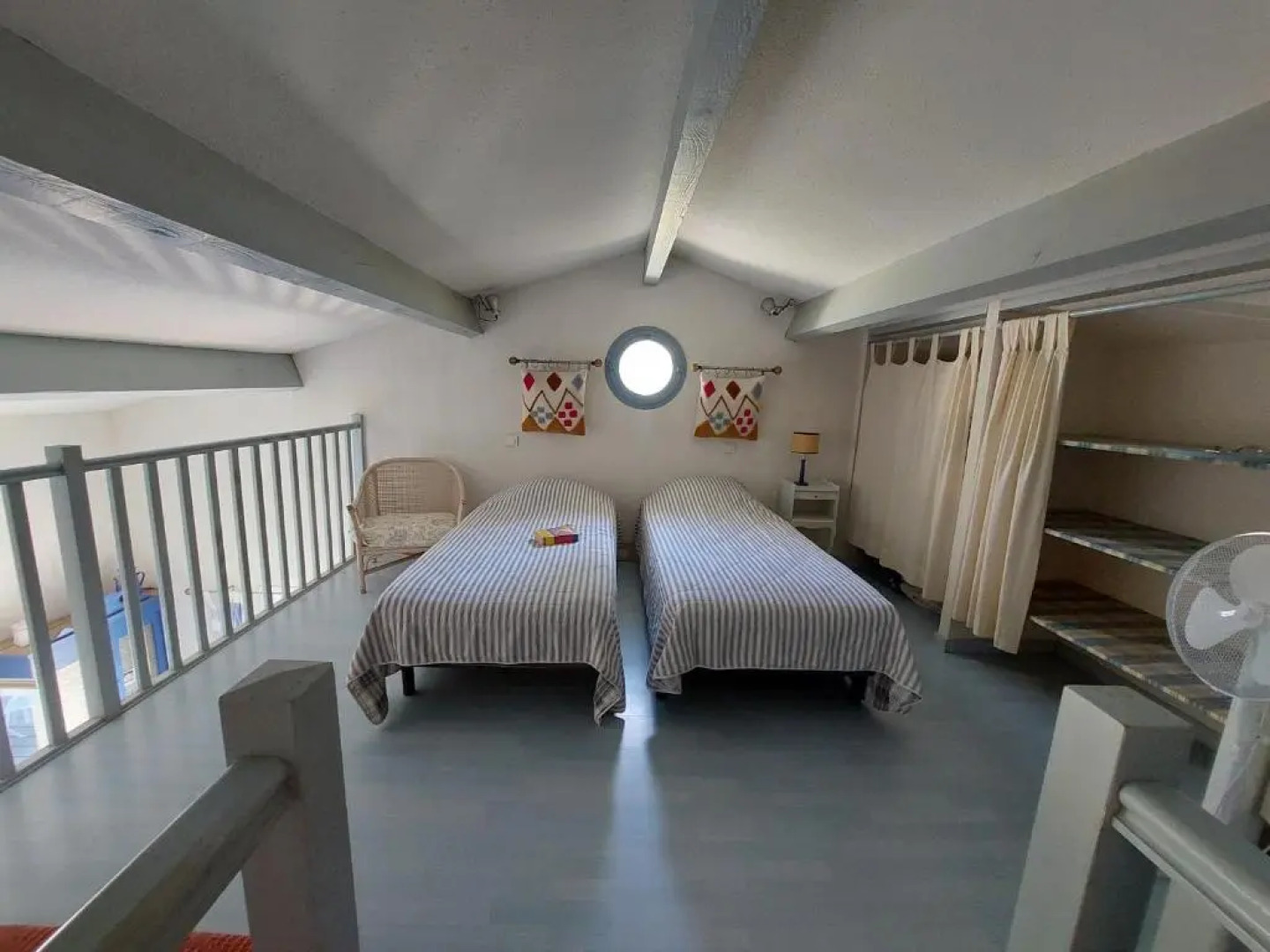 Bormes les Mimosas, Hameau de Cabasson, à 400m de la mer et du fort de Bregançon, Villa classée 3 étoiles, de 2 à 8 personnes