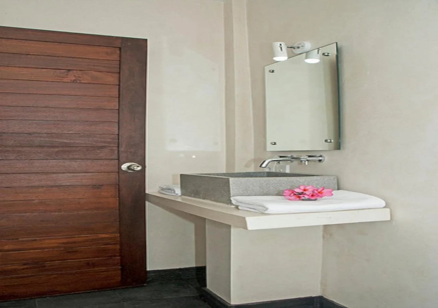 Lombok Senggigi Hotel