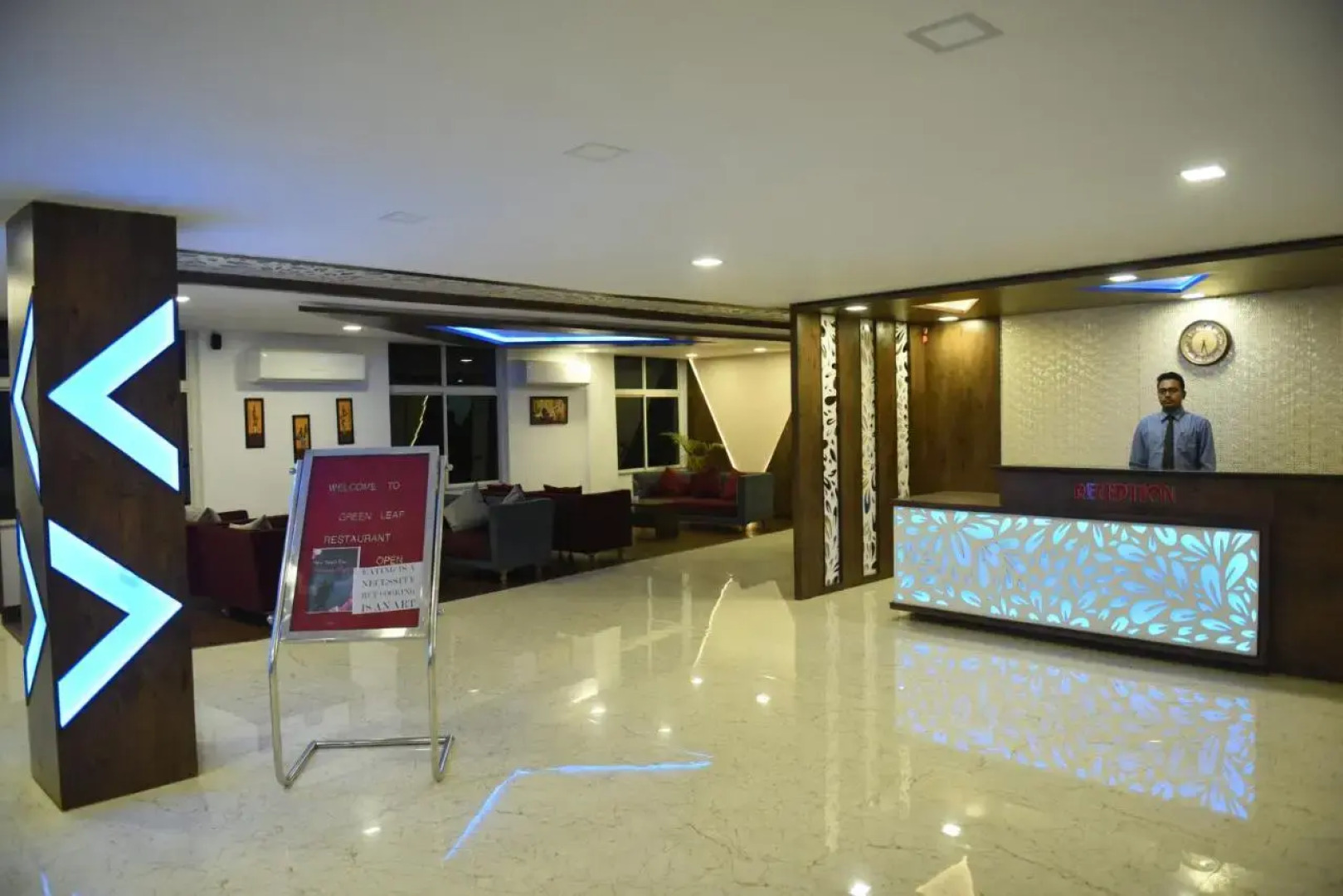 Hotel Shivaay Blue
