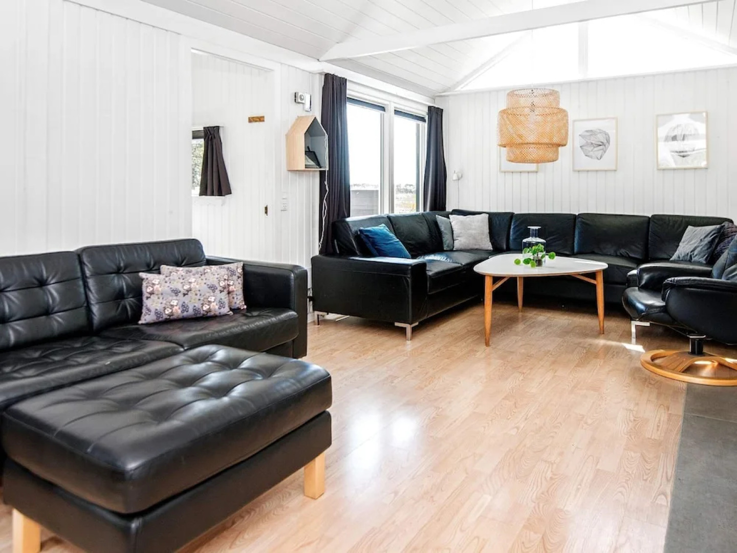 Cozy Holiday Home in Rømø With Swimming Pool