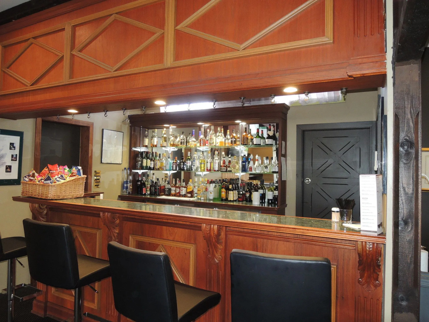 New England Motor Lodge