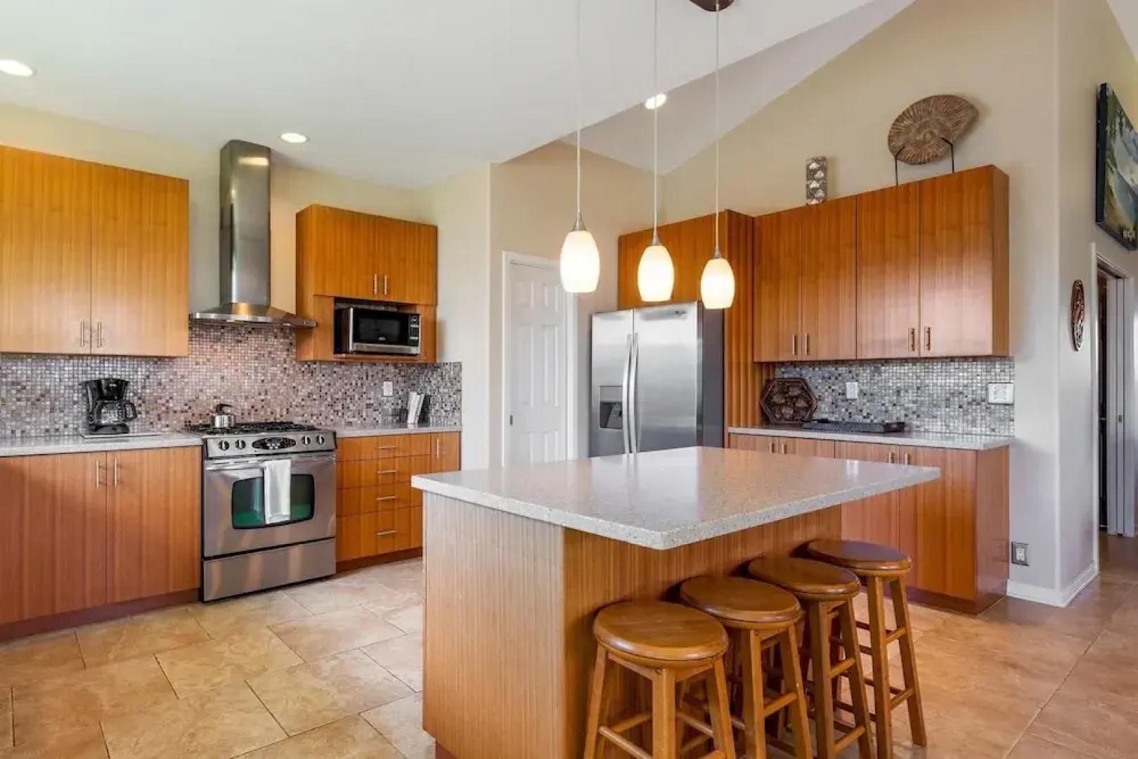 Big Island Awamoa Hale 3 Bedroom Home