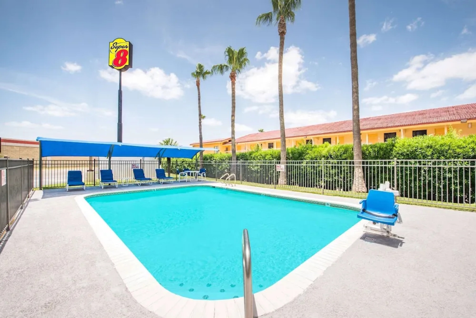 Super 8 Harlingen Tx