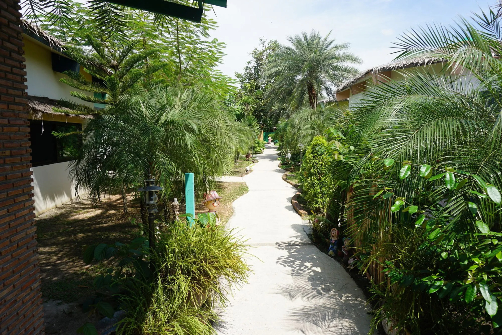 Stars Bistro and Bungalows