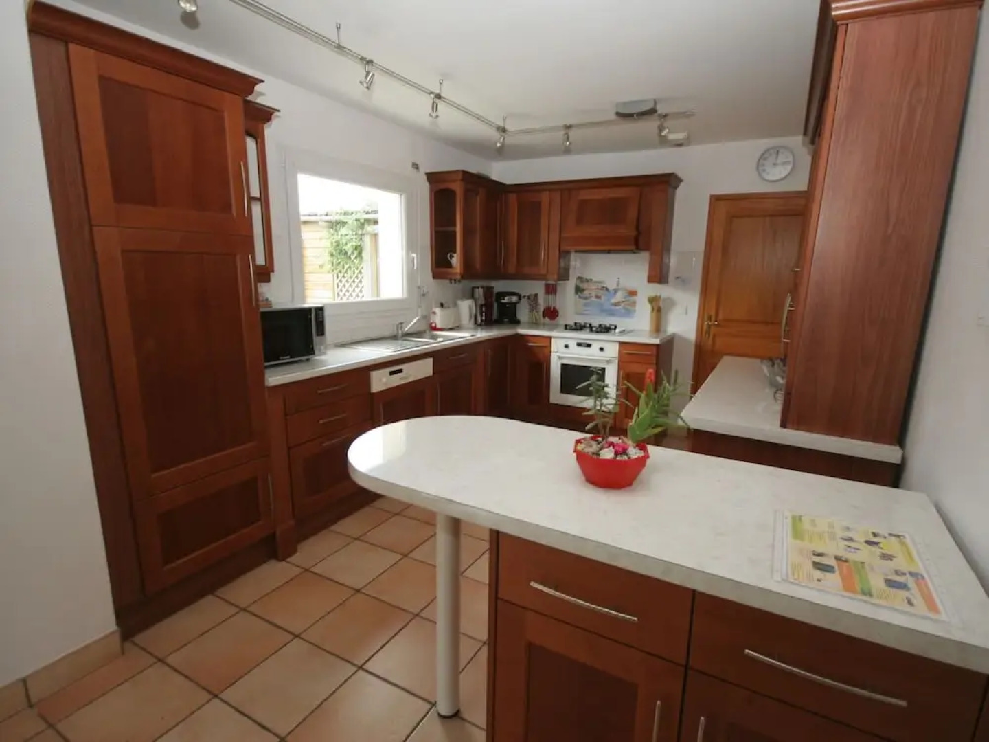 Authentic Villa in Erdeven France With Jacuzzi