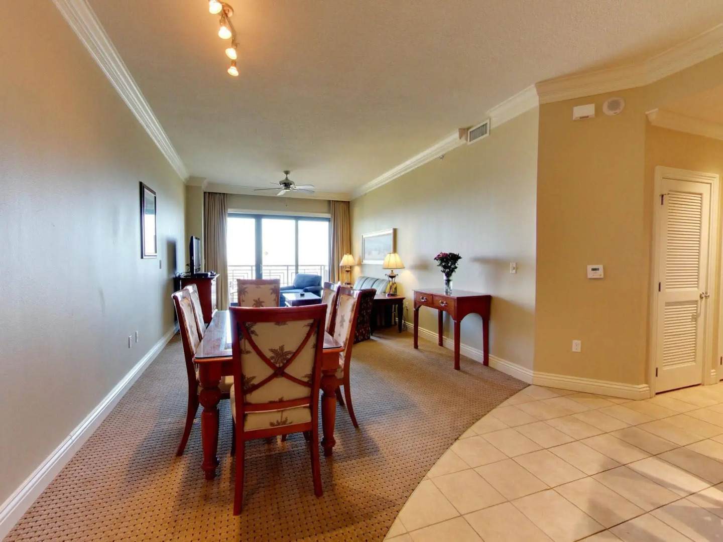 Emerald Grande Condominiums at HarborWalk Village