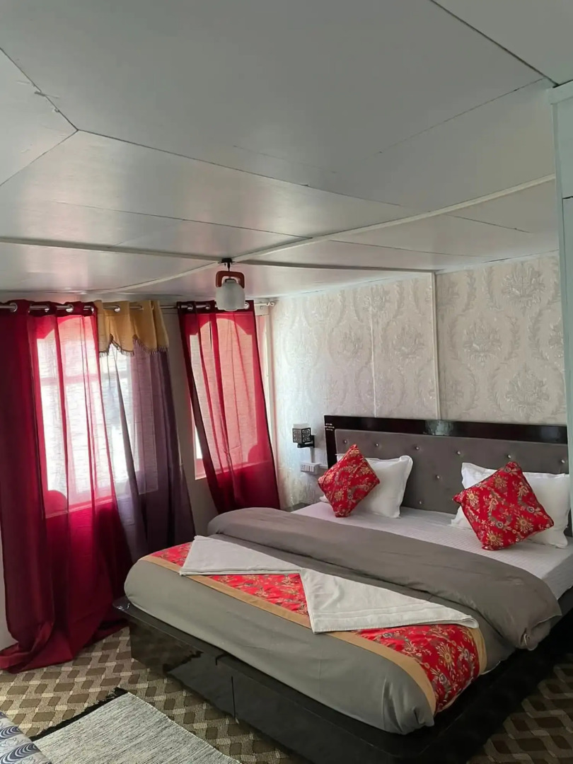 TIH Pangong Delight Camps and Cottages