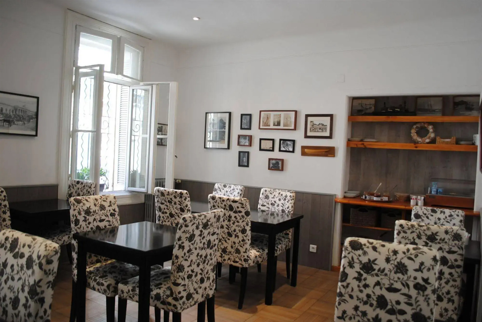 Hôtel MISTRAL Comédie Saint Roch