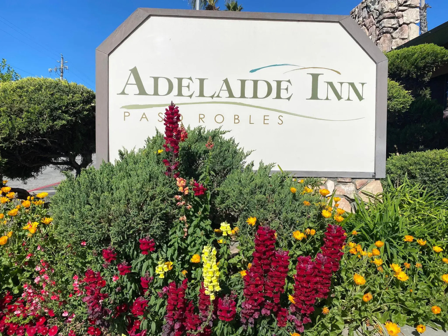 Adelaide Inn