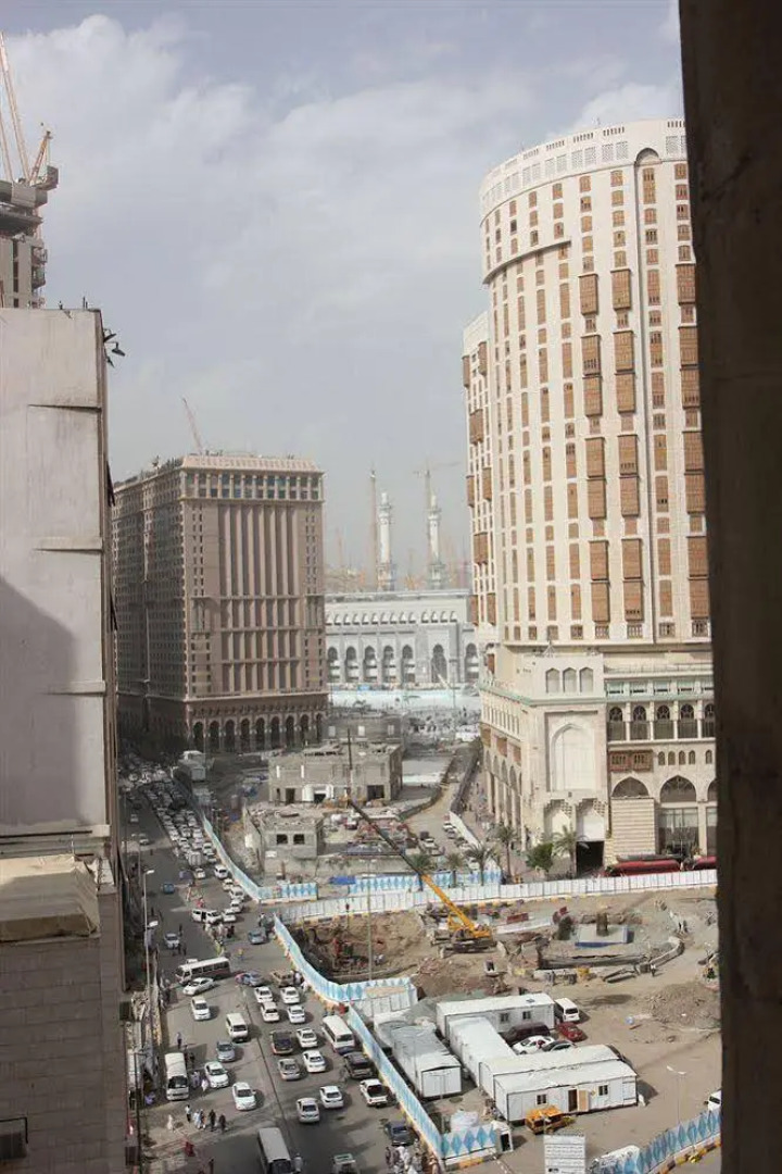 Haneen Al Firdous Hotel