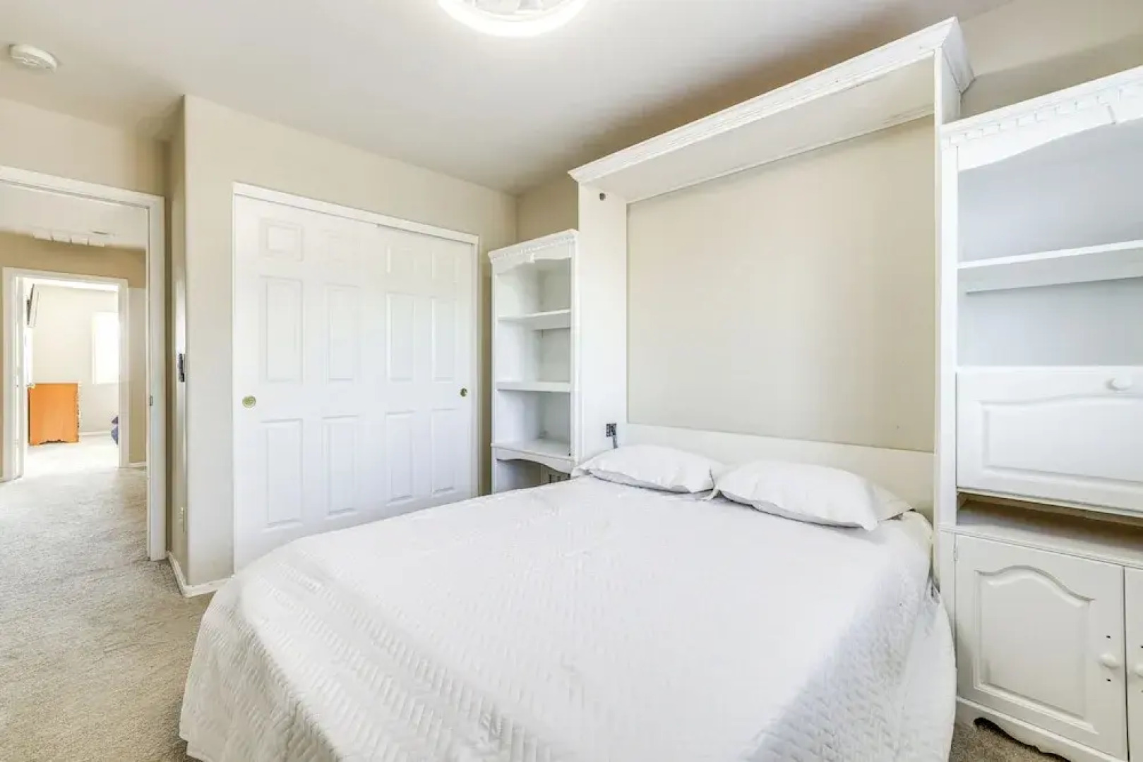 Pool & Patio: San Tan Valley Getaway!