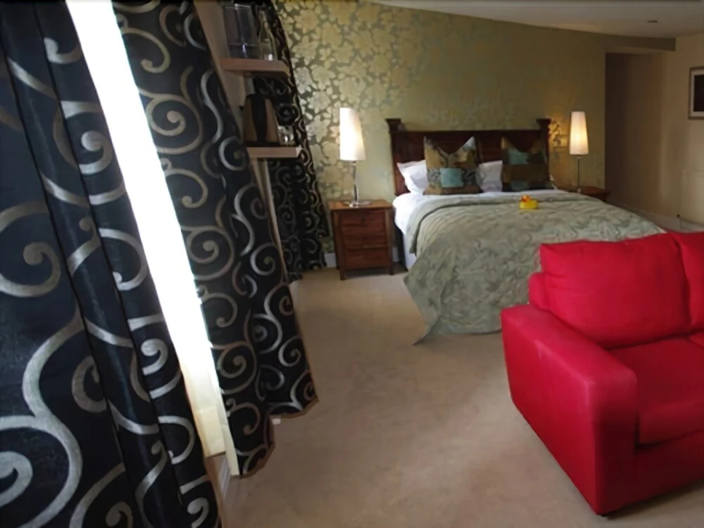 Mezze at the Ship and Castle