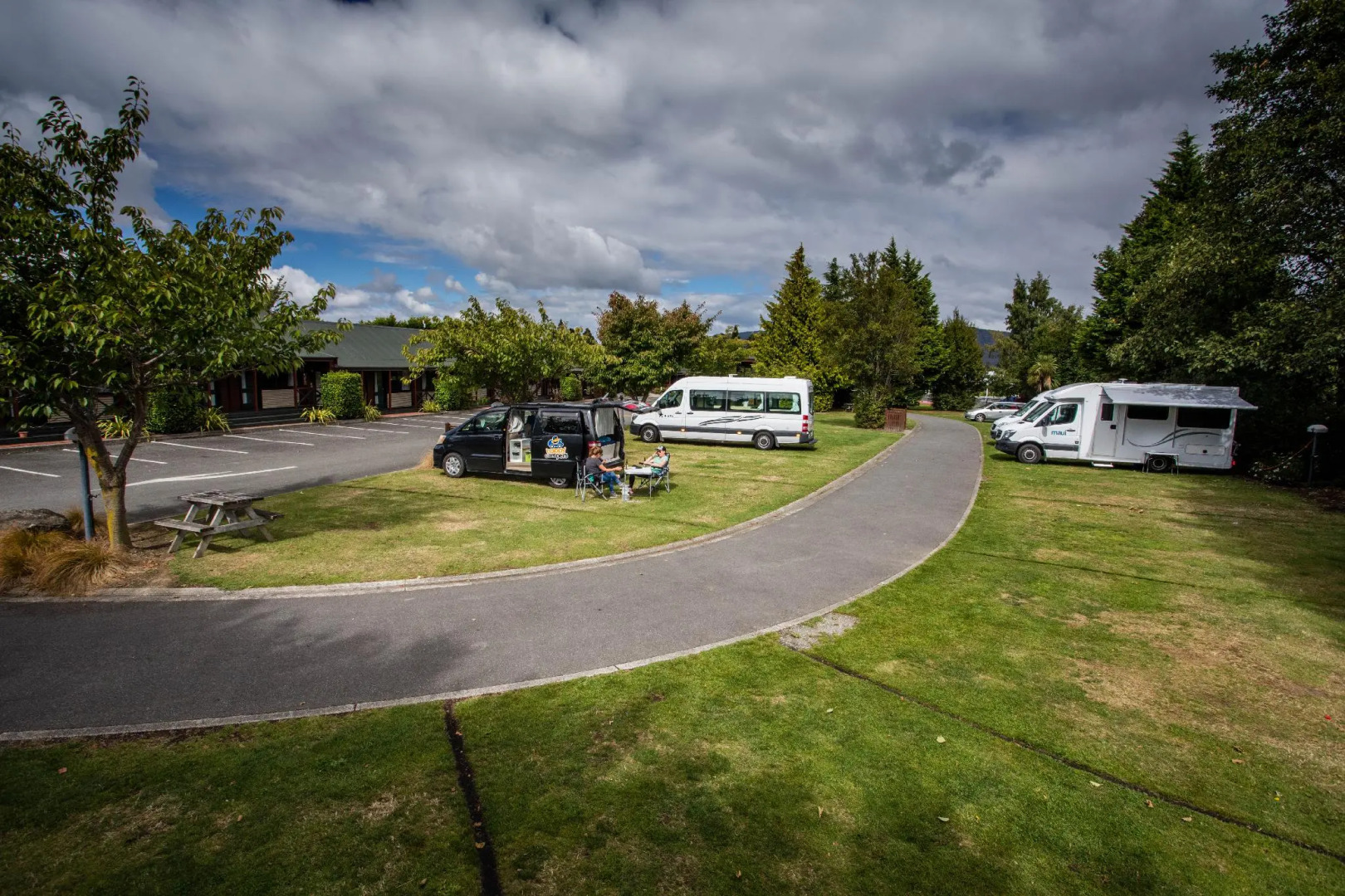 Te Anau Top 10 Holiday Park