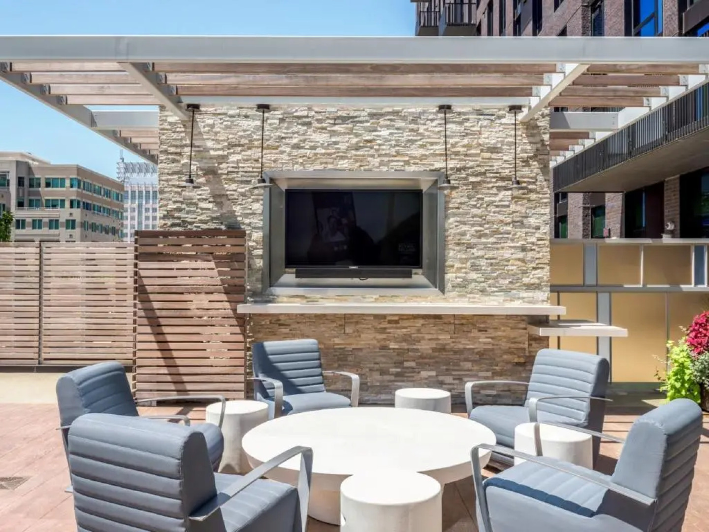 Global Luxury Suites at Reston Town Center