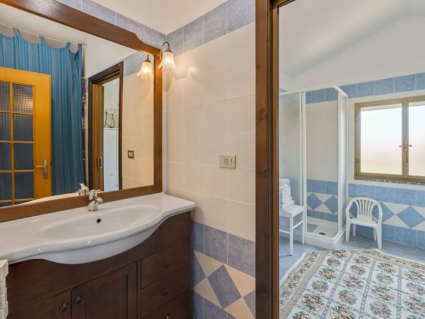 Lovely Holiday Home in Tresnuraghes near Sea