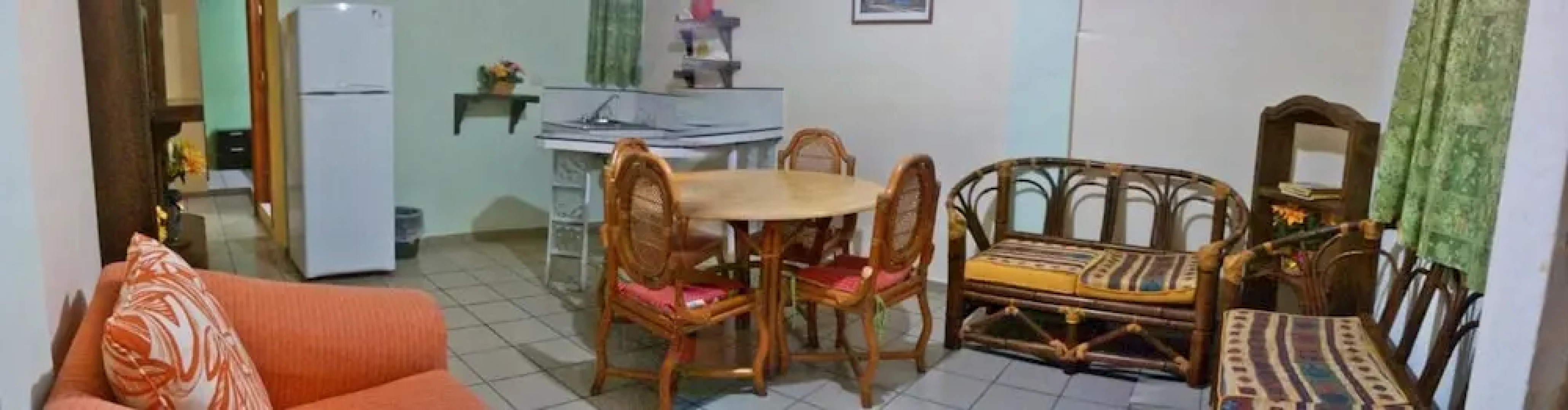 Hotel y Suites Continental