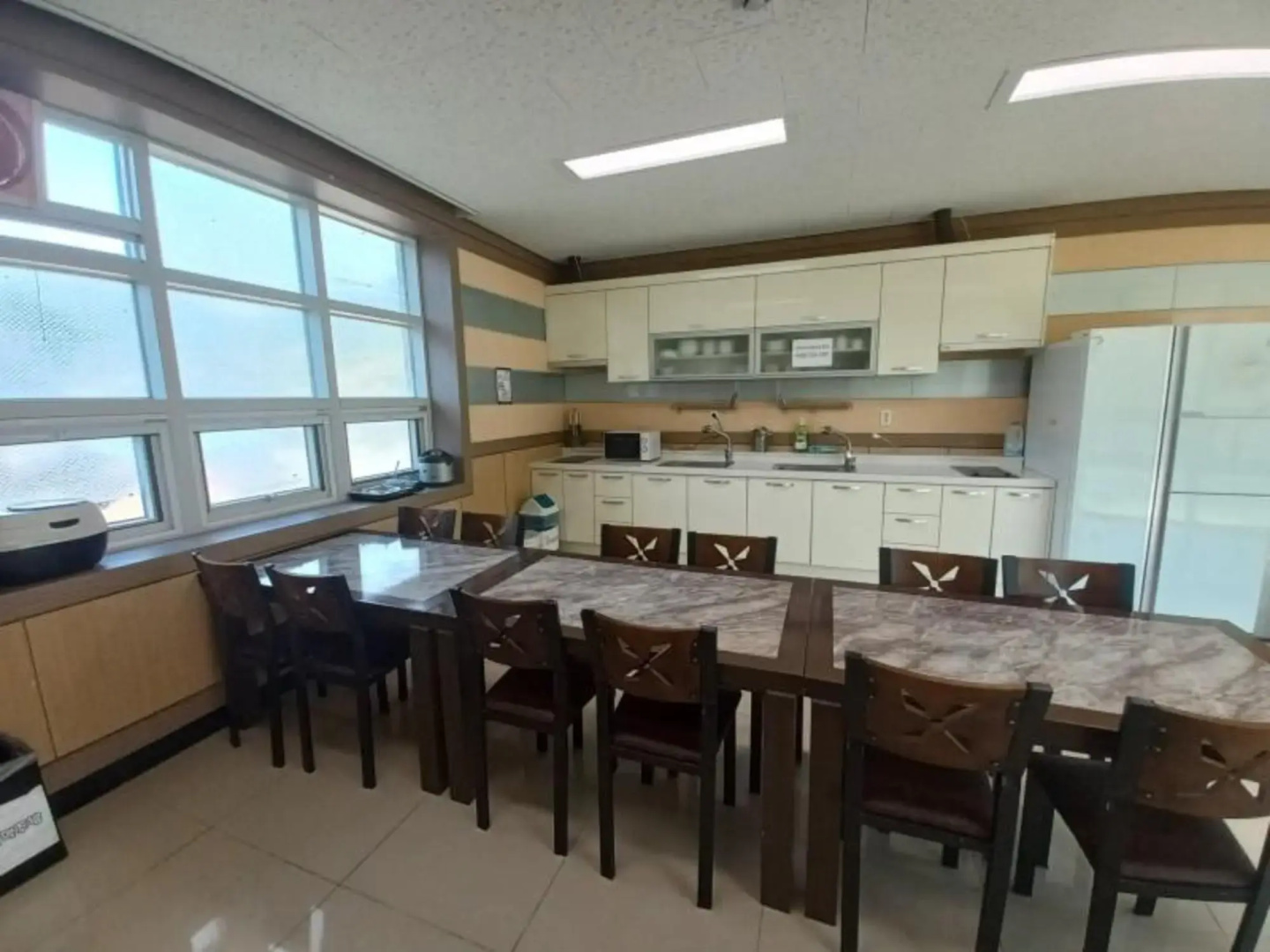 Danyang Three Nests Stay Pension