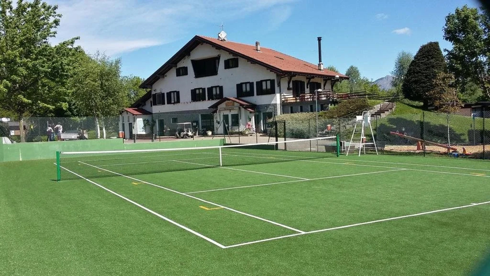 Campeggio Ai Colli Fioriti