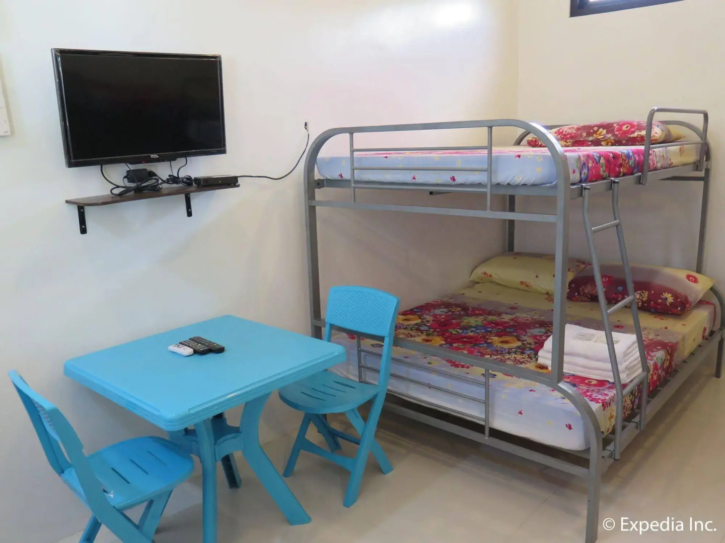 Zillion Pavilion Family & Business Hotel