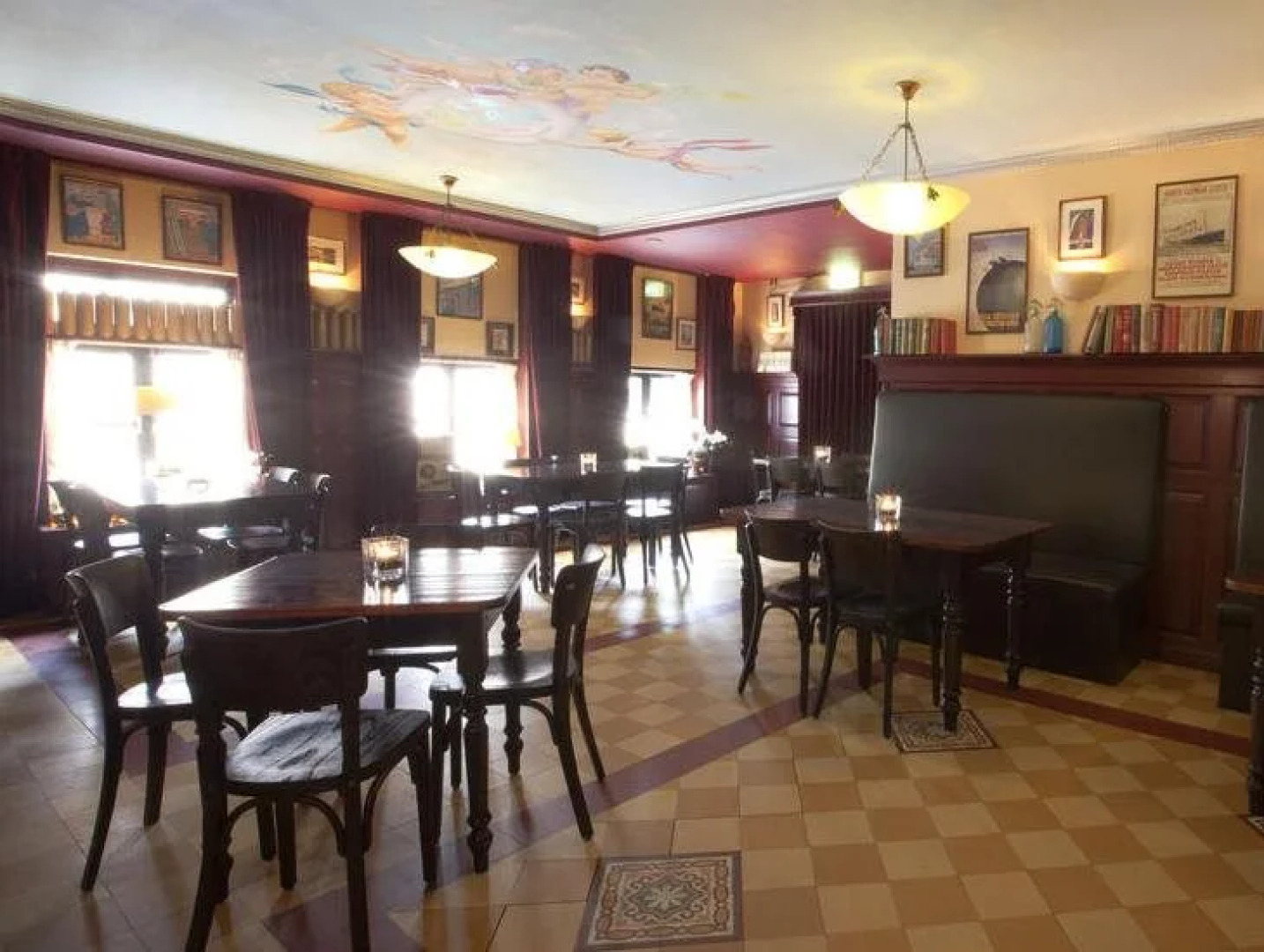 Hotel Café Restaurant De Ploeg