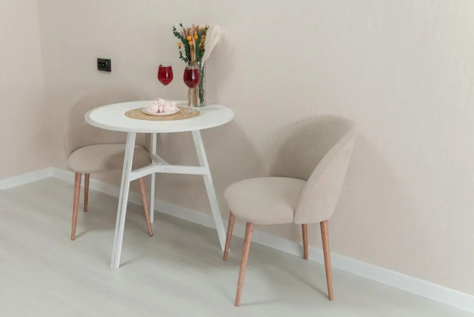 Home (Хоум) на улице Свердловская 17Б