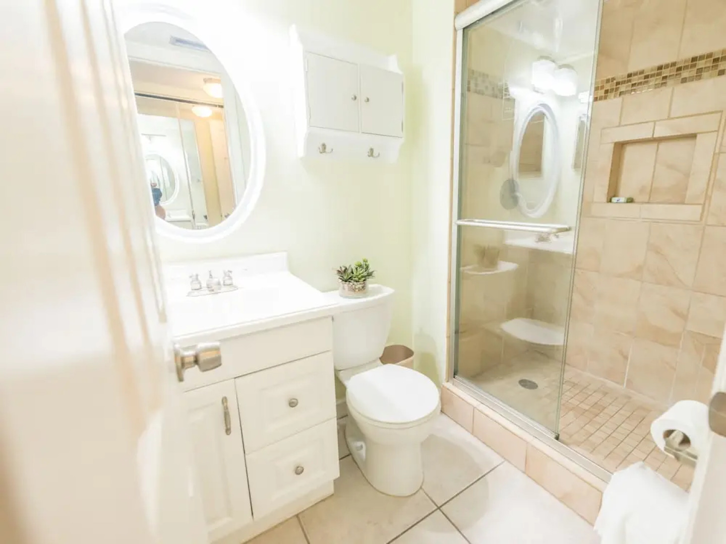 Chateau by the Sea - Happy Palm Stays