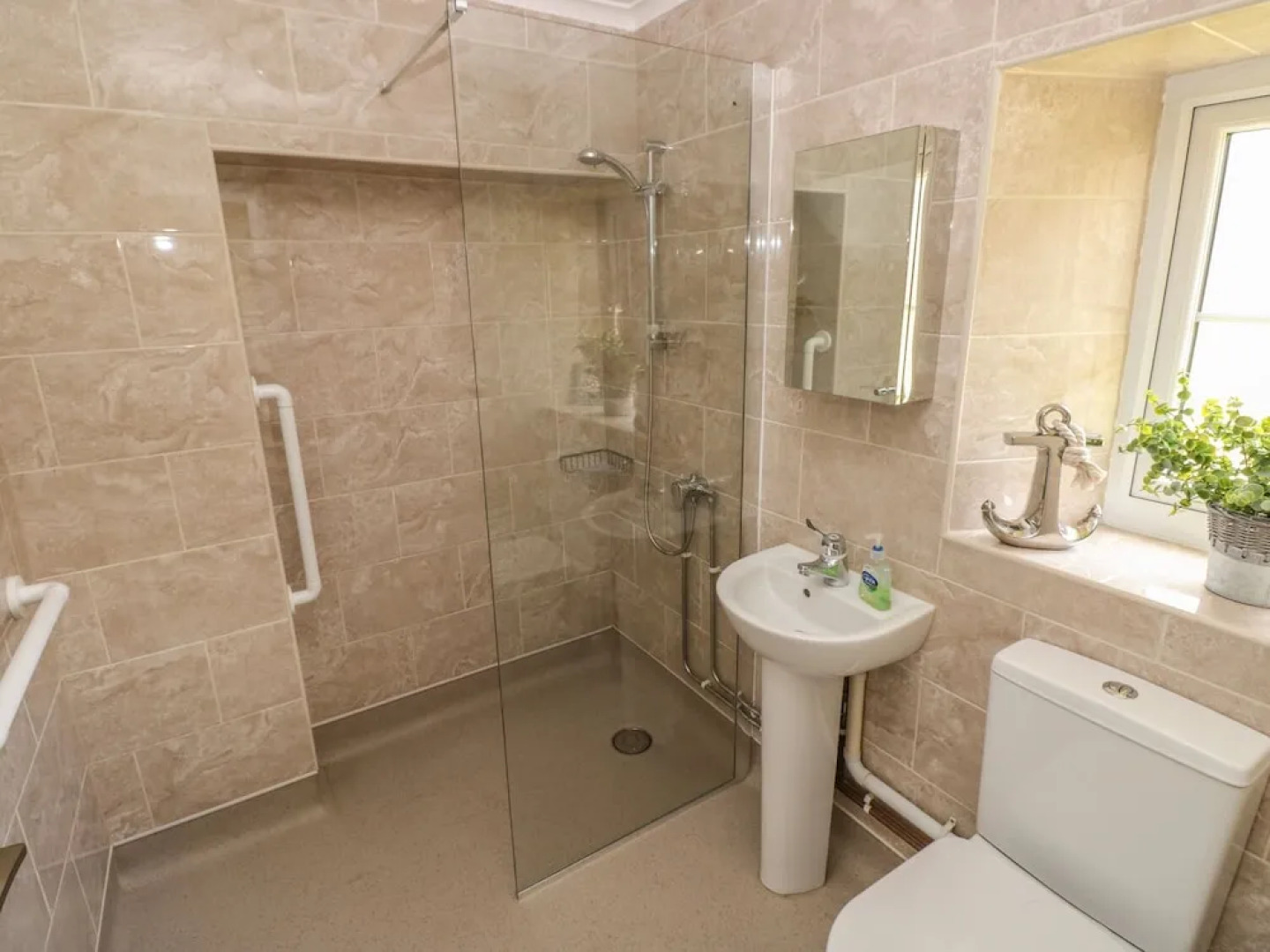 4 Honeyborough Farm Cottages