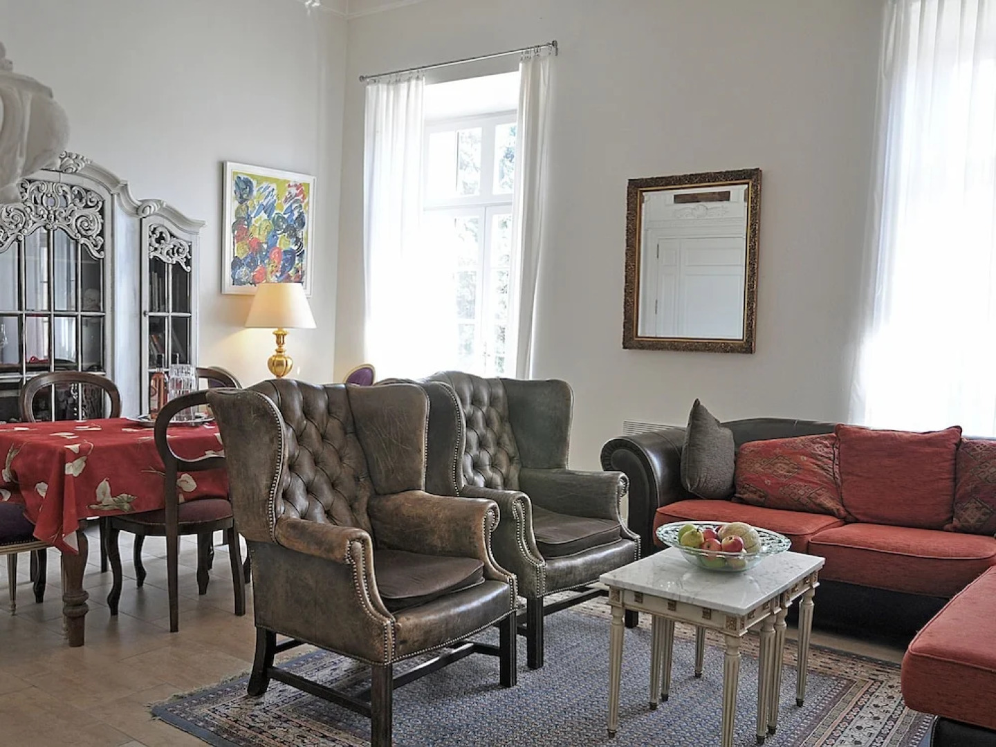 Apartment in an Original Castle With Garden in Jonquières