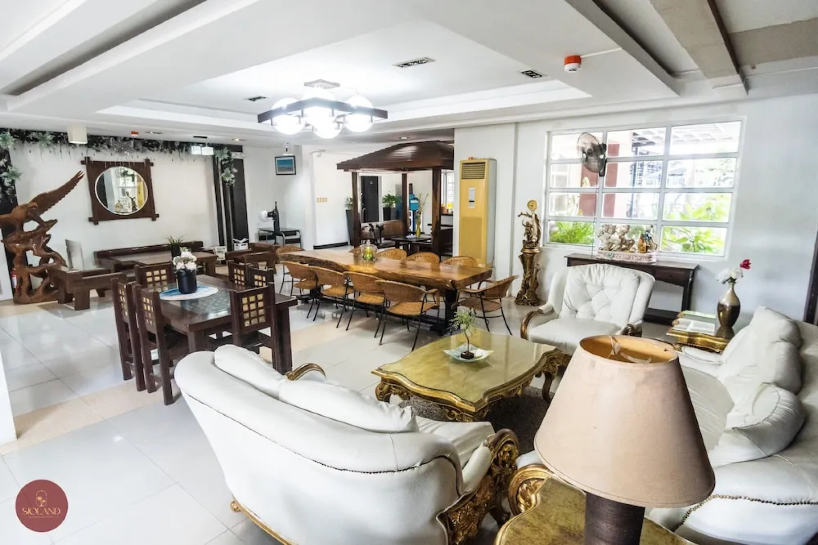 Quezon Premier Hotel Candelaria