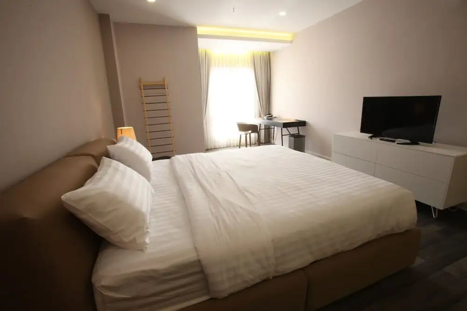 D'Anggerek Hotel