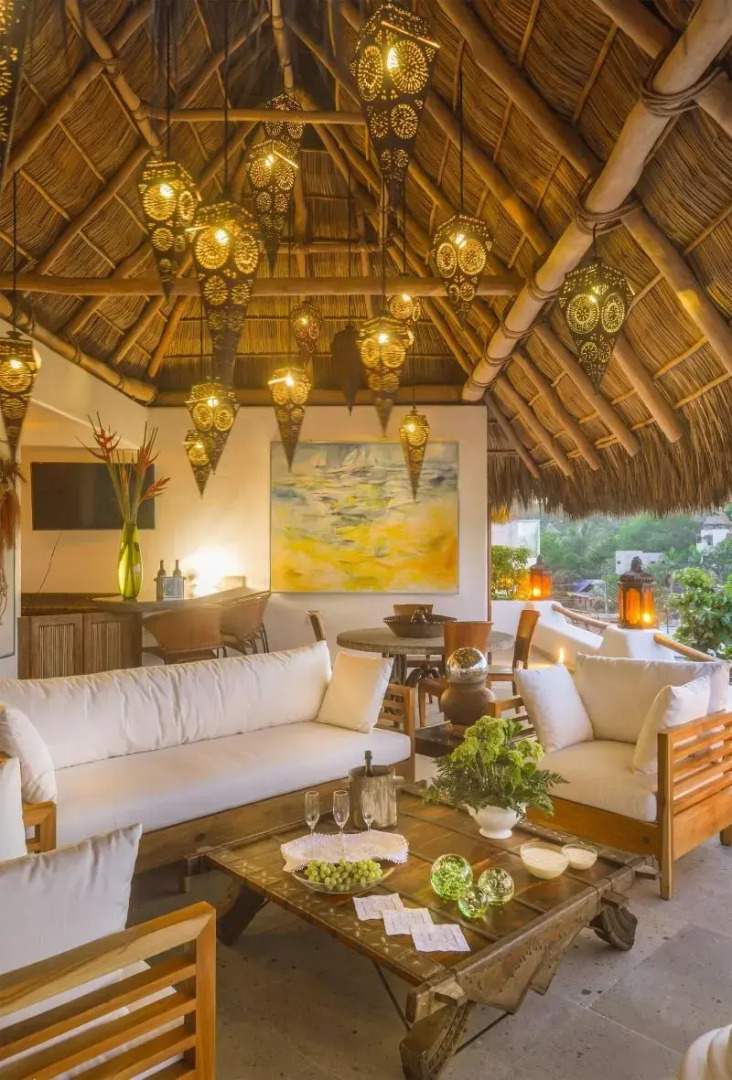 Mi Otra Casa - Adults Only