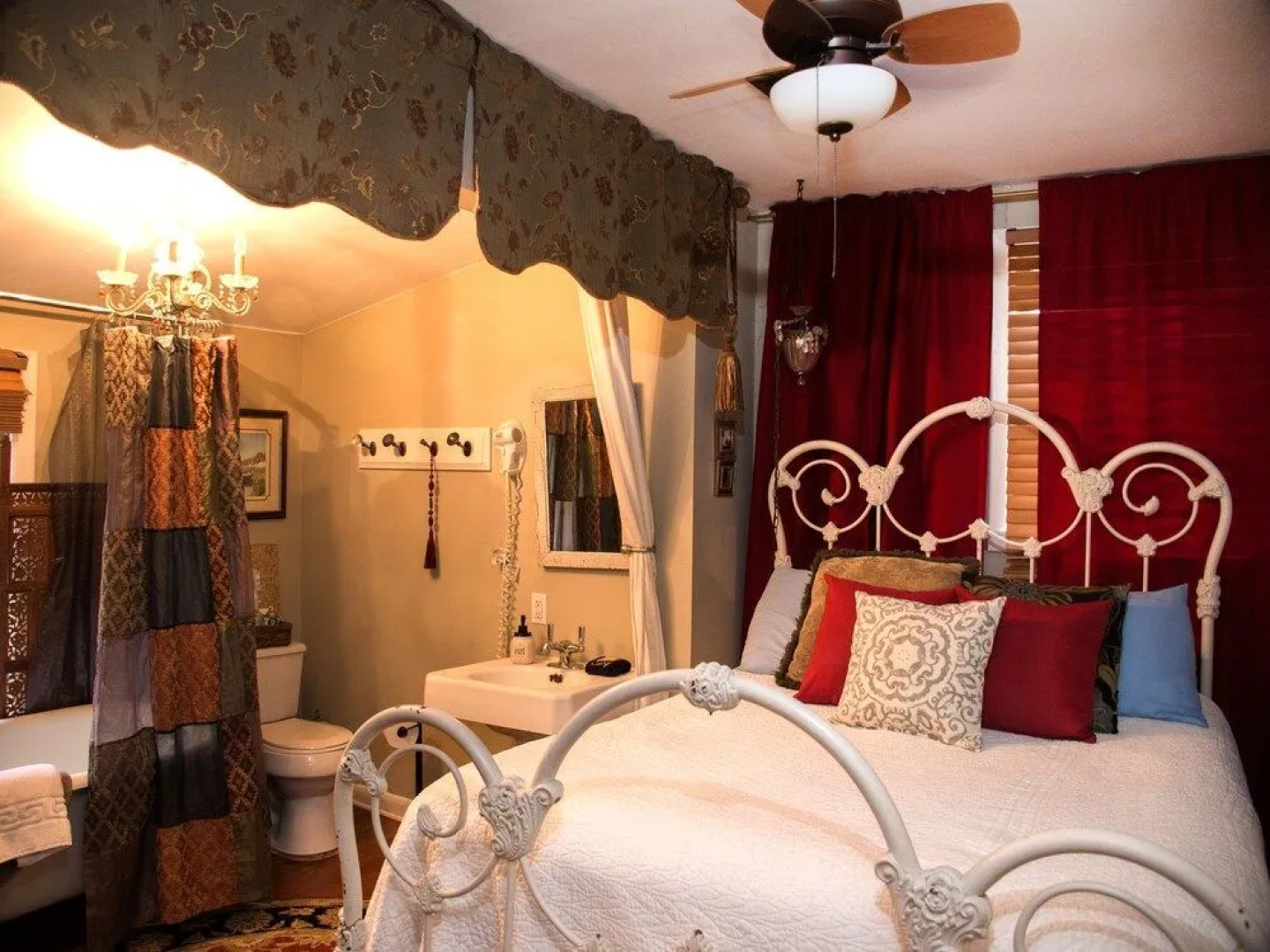 Beachside Boutique Inn