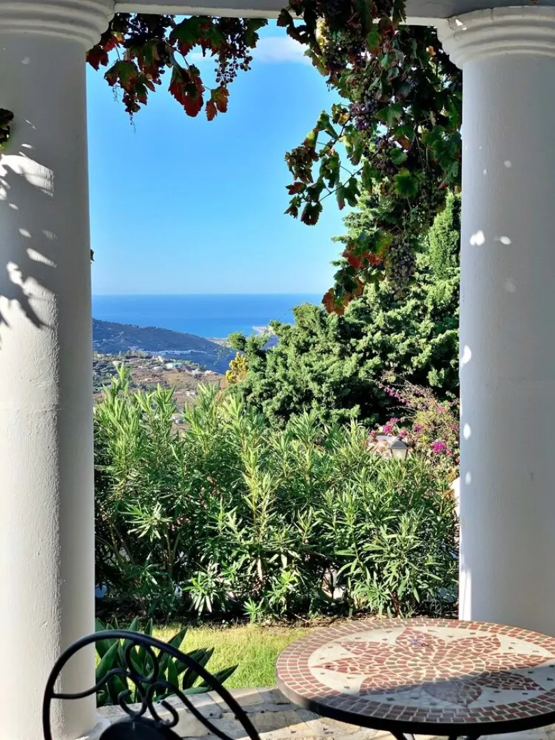 Casa Rural Cómpeta Piscina Barbacoa y Vista