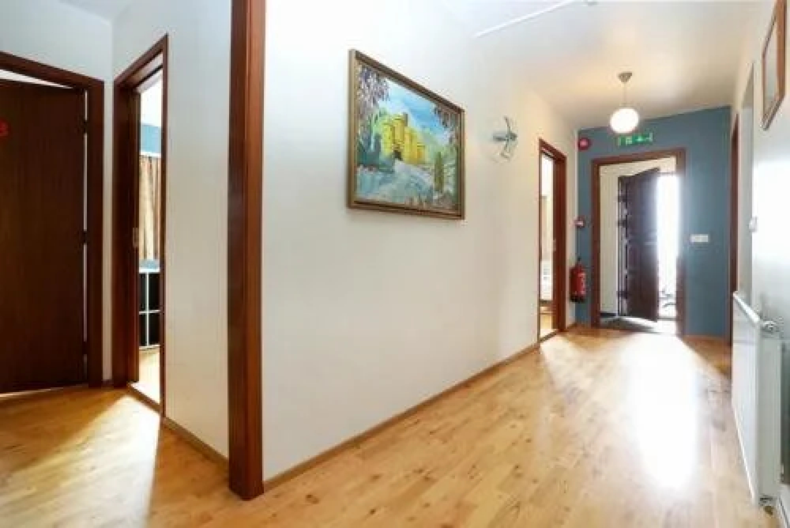 Hellisholar Guesthouse