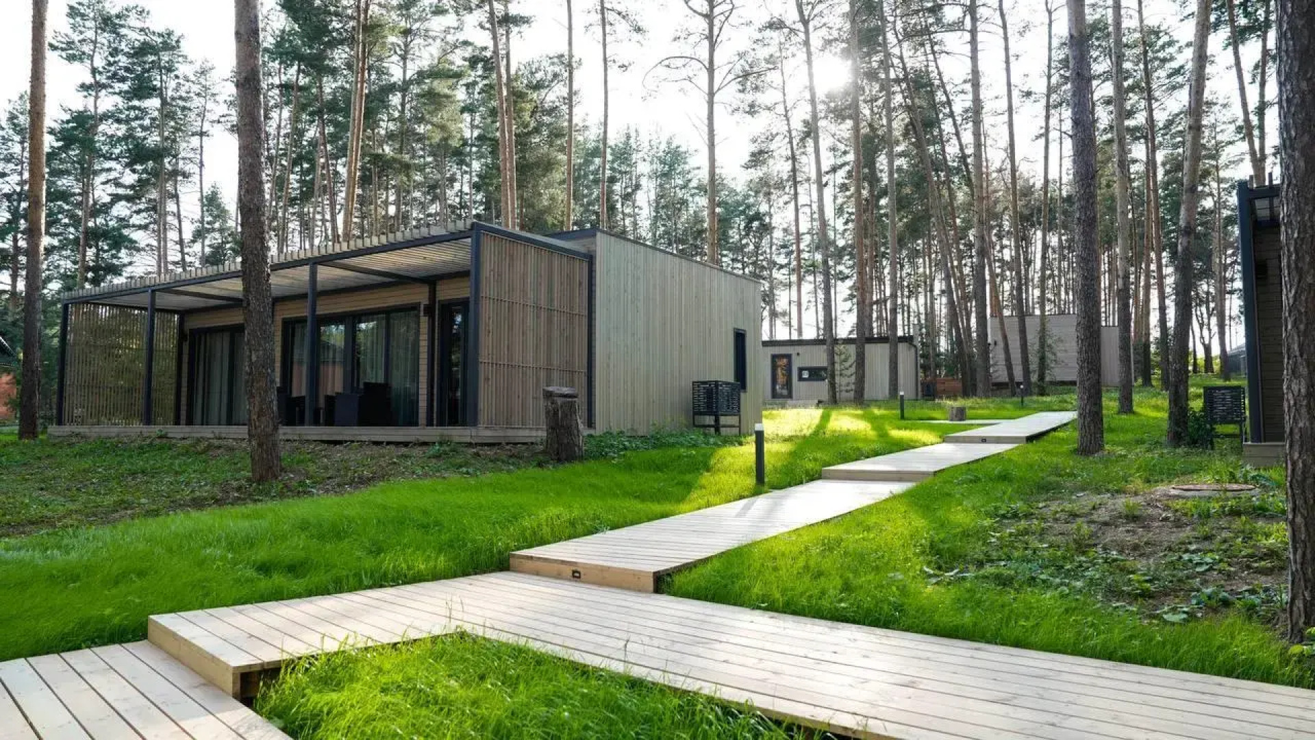 Отель Pioneer Resort