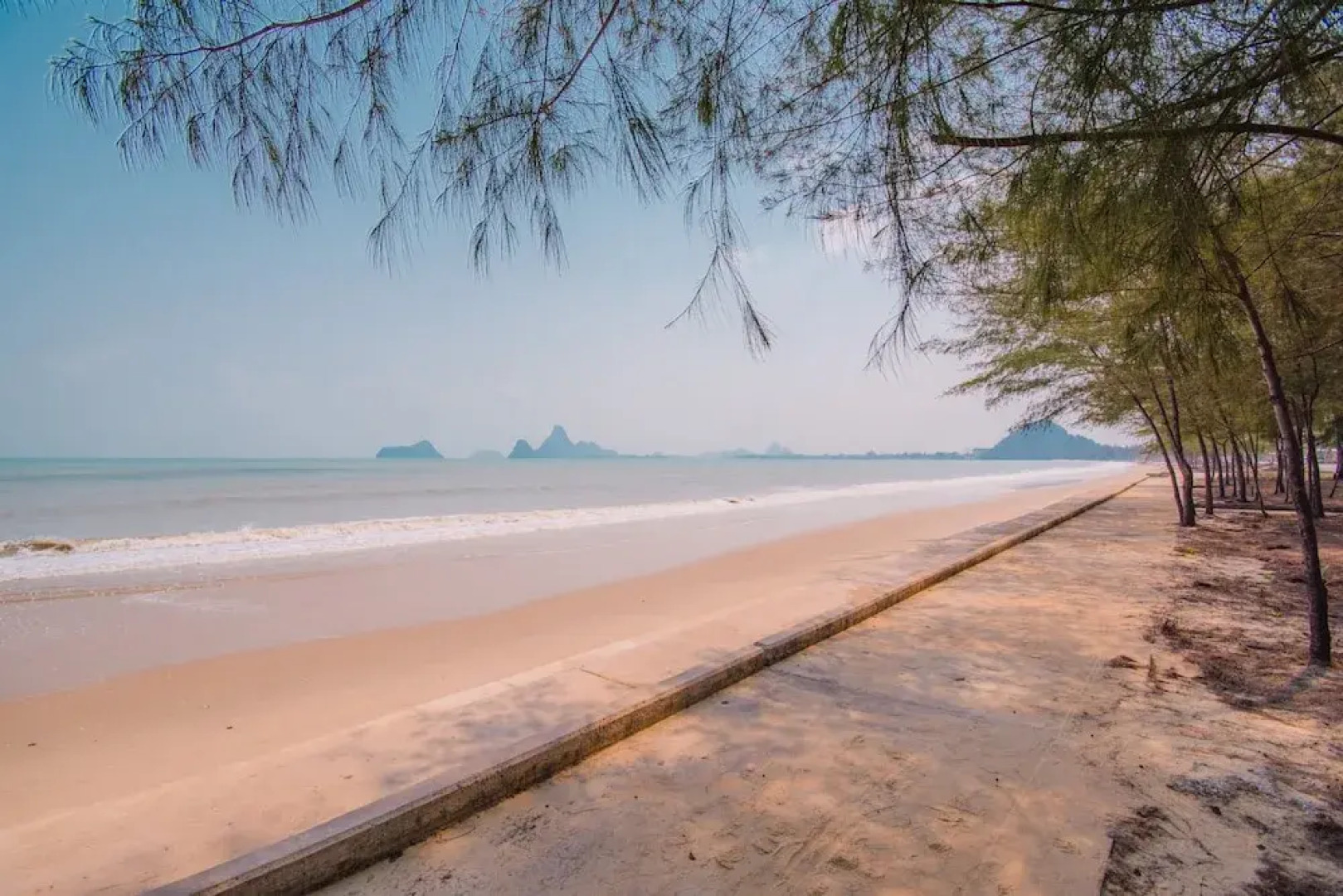 OYO 614 Koh Lak Resort