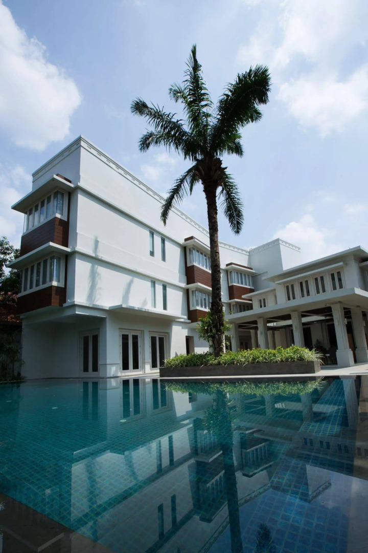 The Graha Cakra Hotel
