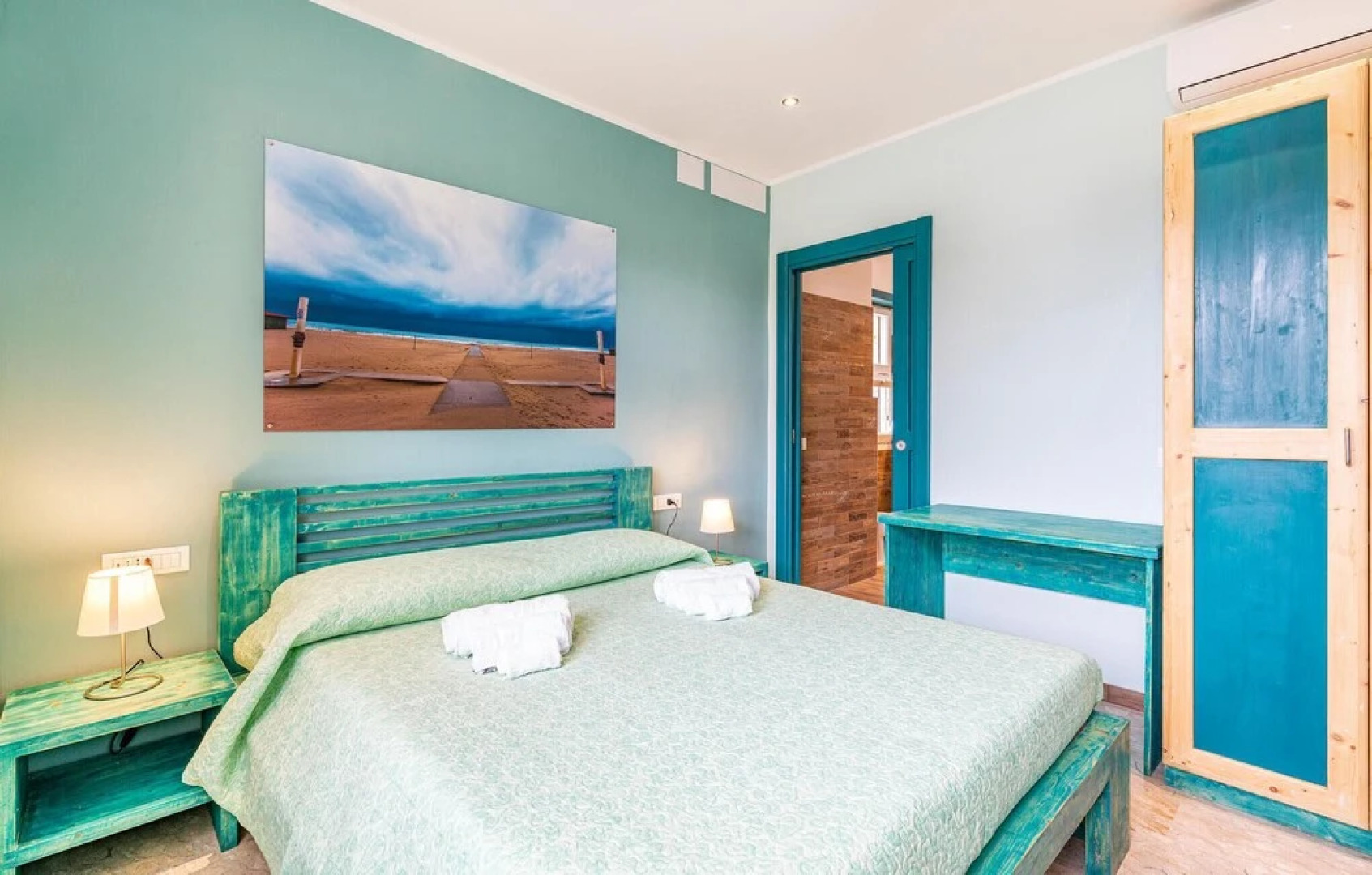 Beautiful Home in Torvaianica With 5 Bedrooms and Outdoor Swimming Pool