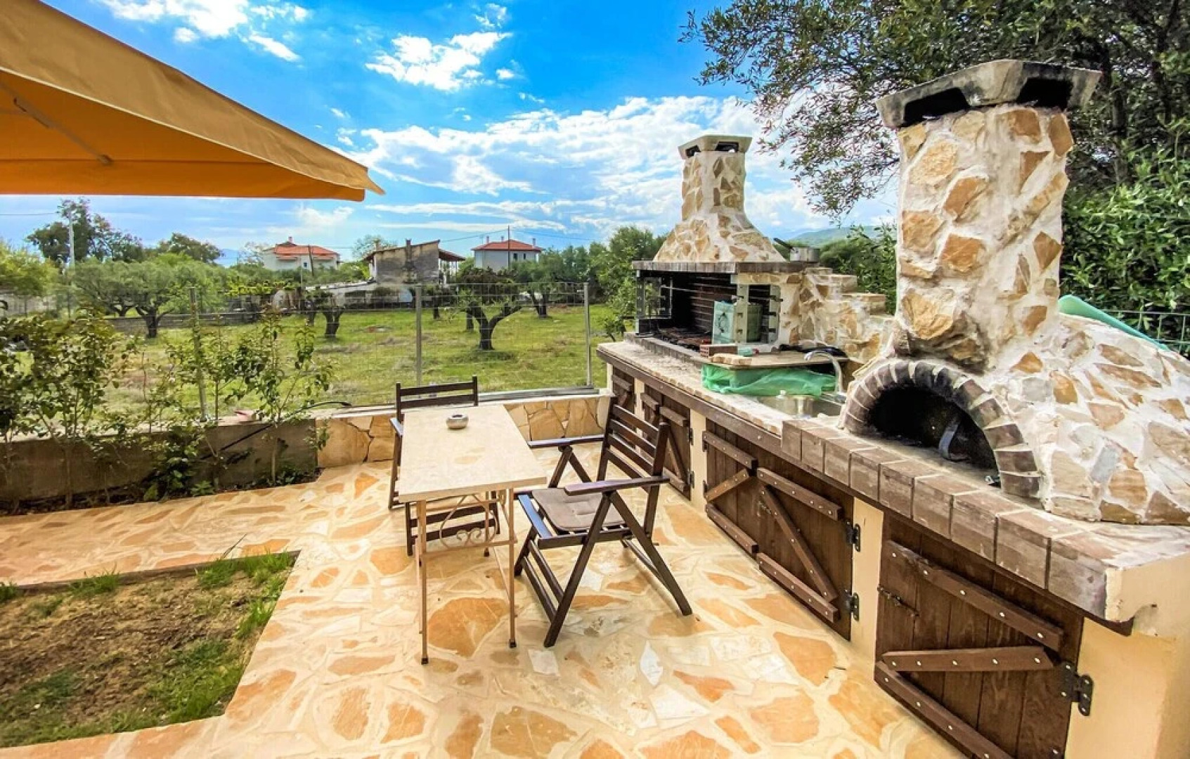 Nice Apartment in Nafpaktos With Wifi and 1 Bedrooms