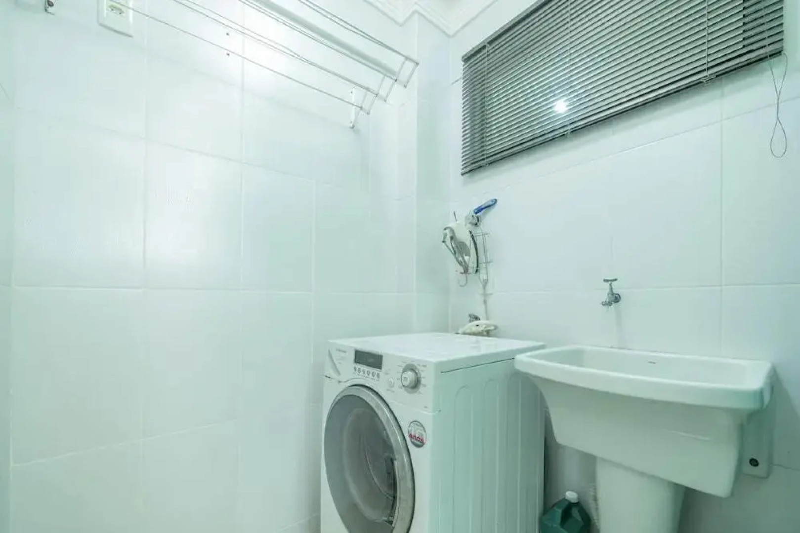 809 Aluguel 1 Quarto Com Churrasqueira