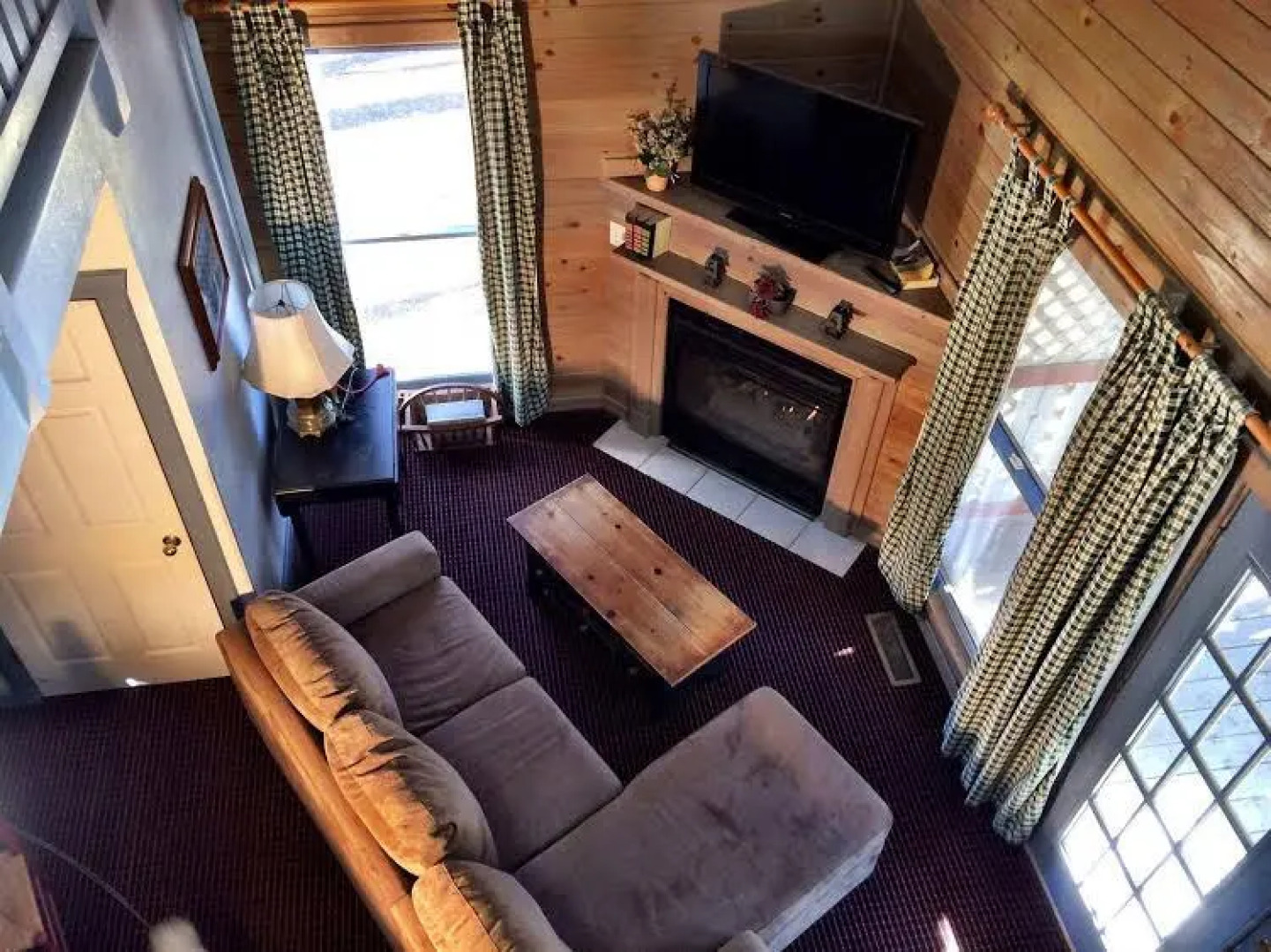 Riverbend Motel & Cabins