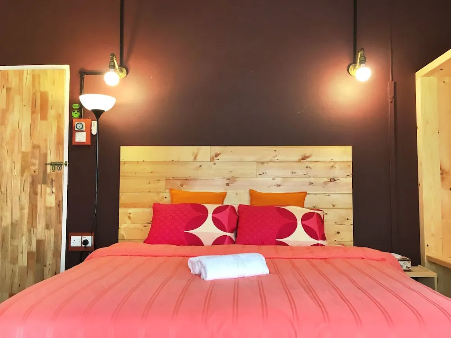 iBook 3 - Beachside Bungalow