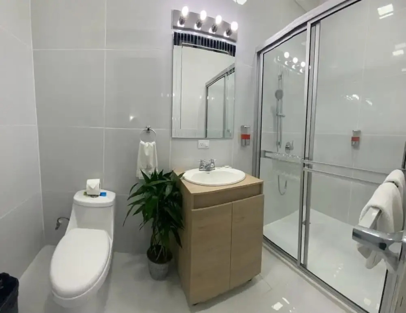 Sportsmens Lodge - Adults Only