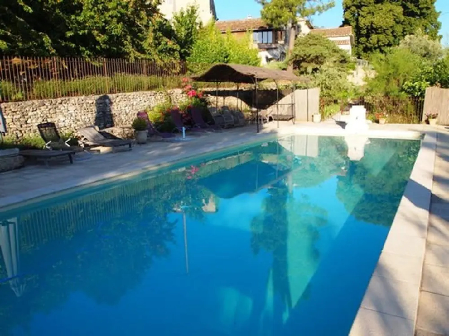 Villa with 8 Bedrooms in Bonnieux, with Wonderful Mountain View, Private Pool, Furnished Garden