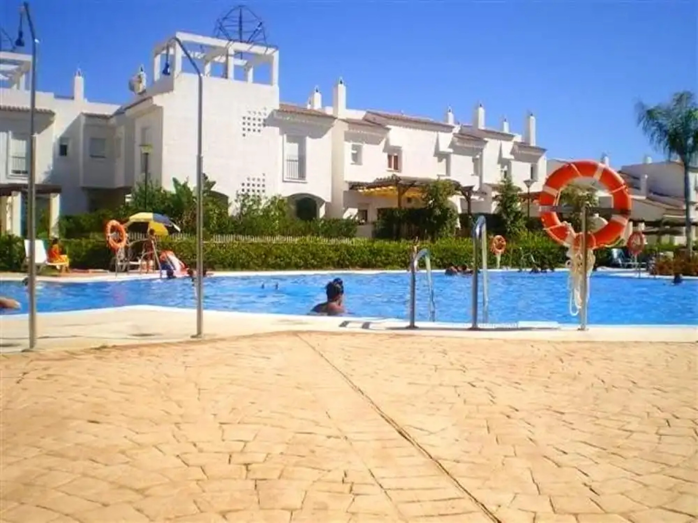 House With 2 Bedrooms in Rota, With Pool Access and Enclosed Garden -