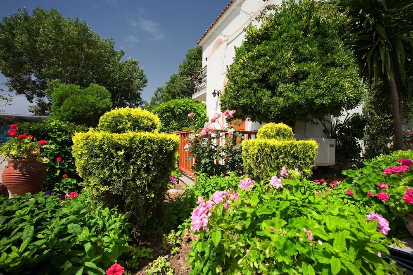 Castello Rosso Hotel