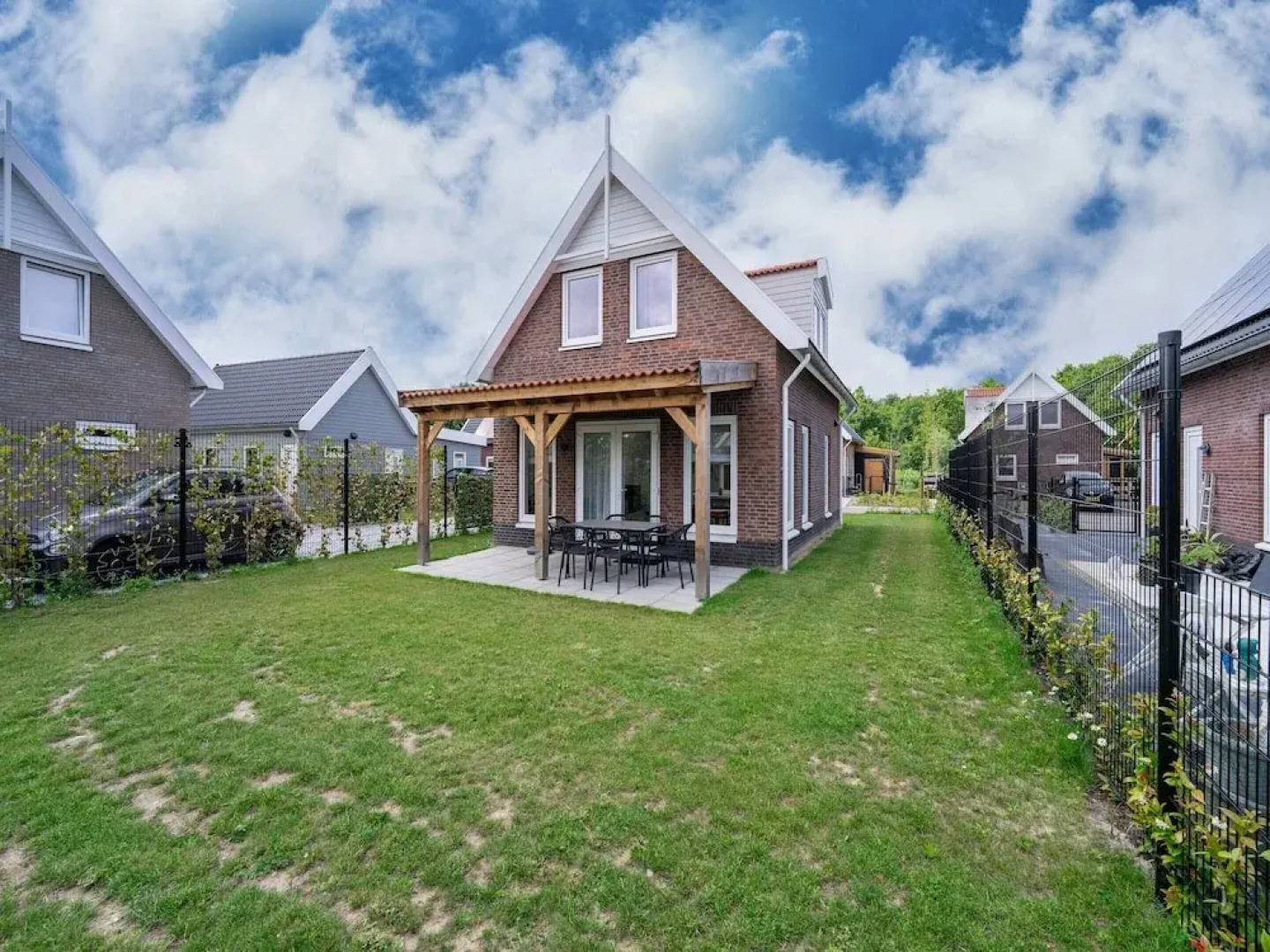 Nice Holiday Home in Simonshaven Near the Water