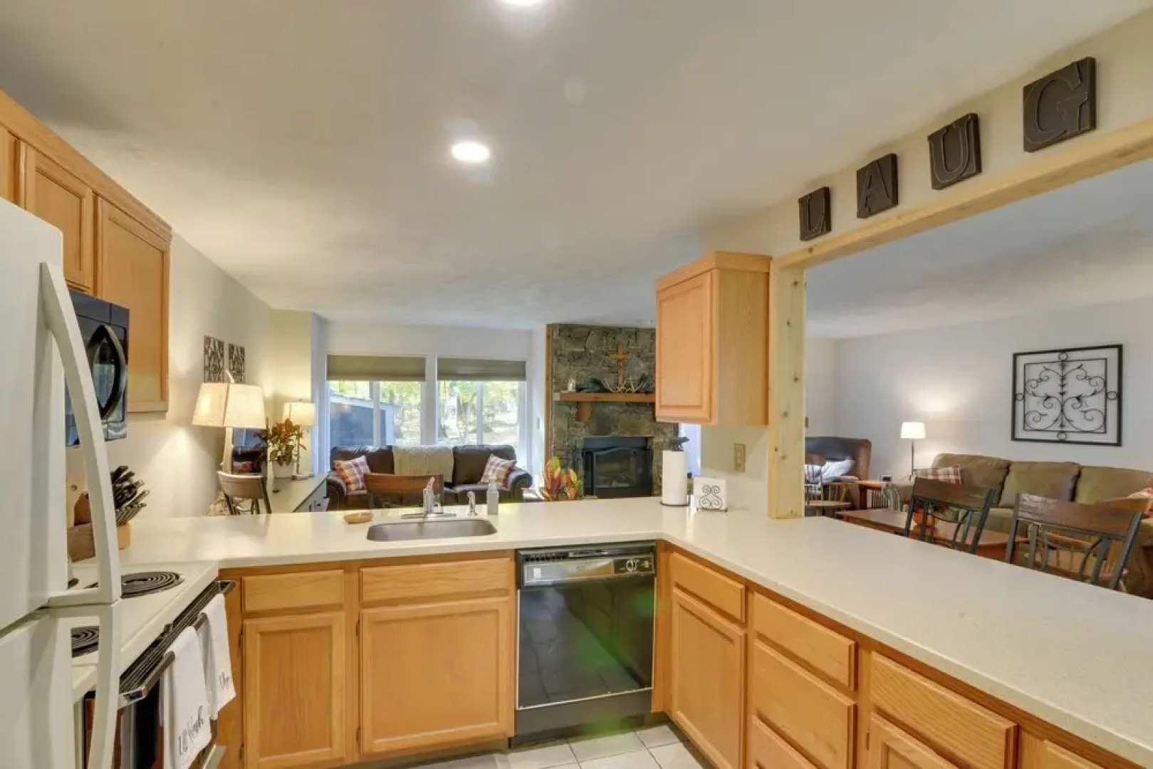 Charming Hidden Valley Resort Home: Walk to Slopes