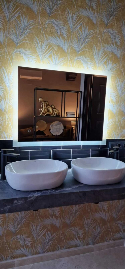 Boutique Suites