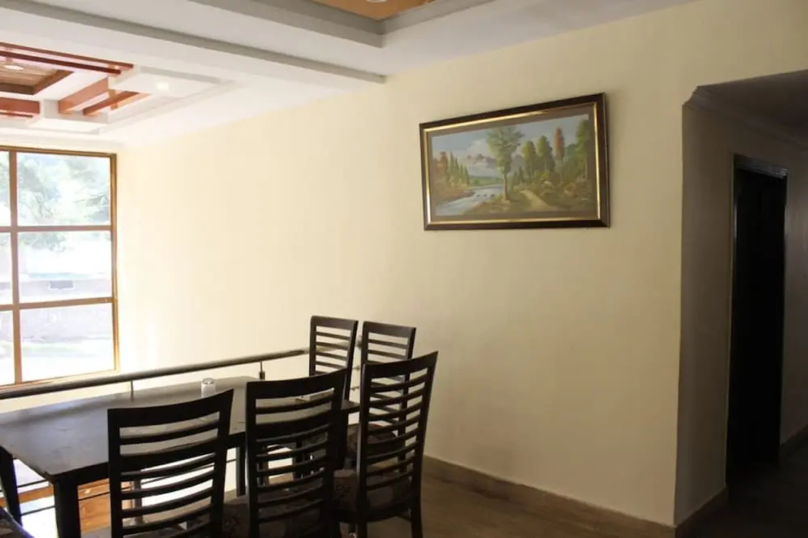 PinePark Lake Luxury Resort Naran